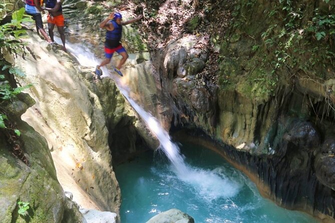 12 Damajagua Falls from Puerto Plata special for cruise passengers - The 9:00 a.m. Start from Puerto Plata