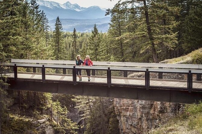 3-Day Columbia Icefield & Jasper Tour from Calgary,airport pickup - What the $672.54 price really covers