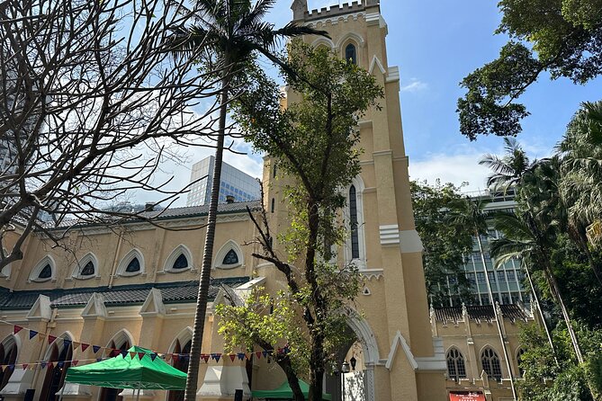 4 Hour Private Shore Excursion Cruise Ship Pick Up Guided Tour - Fa Yuen Street Market brings you into Mongkok