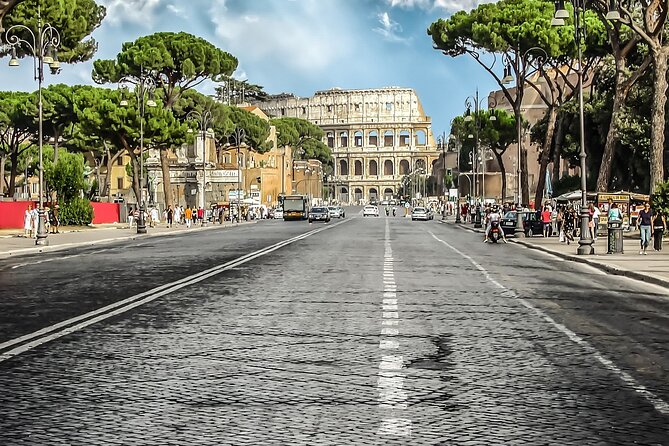 A Deluxe Private Tour of Rome Right from Your Cruise Ship - Civitavecchia pickup and the road into Rome