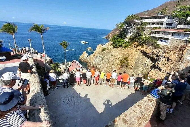Acapulco Shore Excursion: Comprehensive Acapulco City Tour - Small vans can make the ride easier