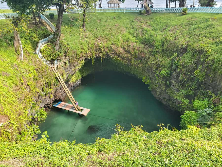 Adventour Samoa: Cruise Ship Excursion(Highlight of Samoa) - To Sua Ocean Trench makes the strongest first impression