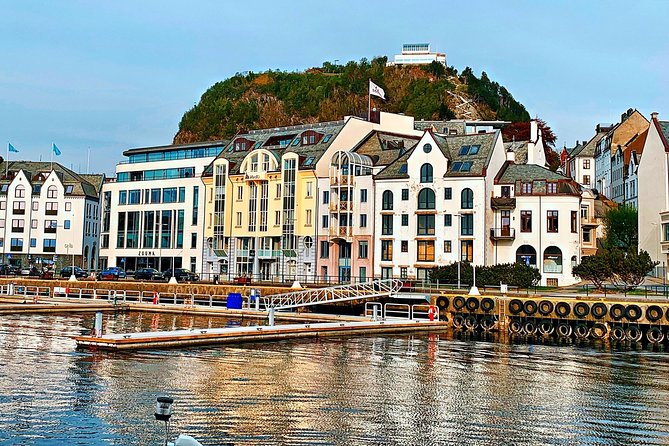 Alesund Sightseeing private tour for cruise passengers - Bakkegata and Aalesund Church