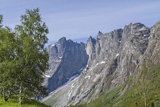 Andalsnes Shore Excursion: the Troll Road and Troll Wall - Trollveggen shows Norway at its most vertical