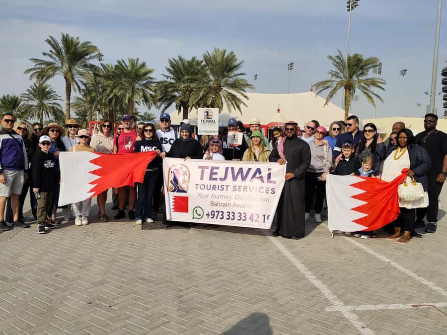 Bahrain Full-Day Highlights Tour:Manama,Desert&Tree of Life - Bahrain International Circuit: know what to expect