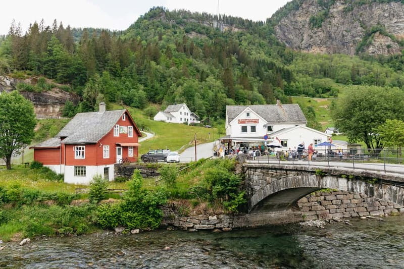 Bergen: Waterfalls of Hardangerfjord Shore Excursion - Leaving Bergen and reaching the first waterfall