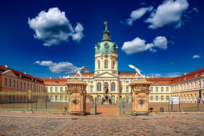 Best Berlin Shore Excursion from Warnemunde, Rortock Cruise Port - Reichstag and Brandenburg Gate