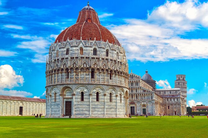 Best Florence and Pisa Excursion from La Spezia Cruise Port - Meeting your driver outside La Spezia Cruise Terminal