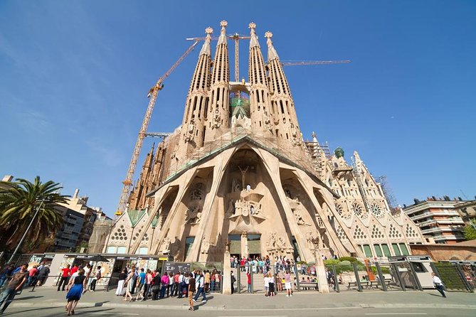 Best of Barcelona Excursion with Optional Attractions Tickets - Plaça de Catalunya and the city center