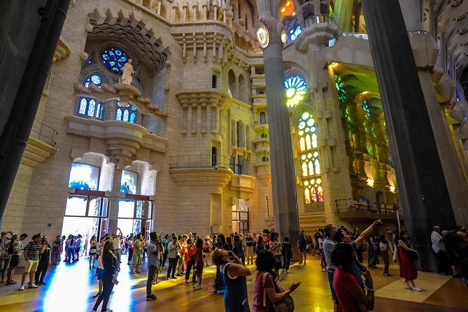 Best of Barcelona Shore Excursion & Sagrada Familia Skip the Line - Walking from Roman Barcelona to Santa Maria del Mar