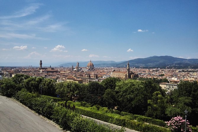 Best Of Tuscany In 1 Day: Pisa, Lucca And Florence - Private Tour From Livorno - Starting in Lucca at San Martino