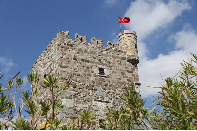 Bodrum City Tour for Cruisers Small Group Tour - Bodrum Castle and the museum beneath its towers