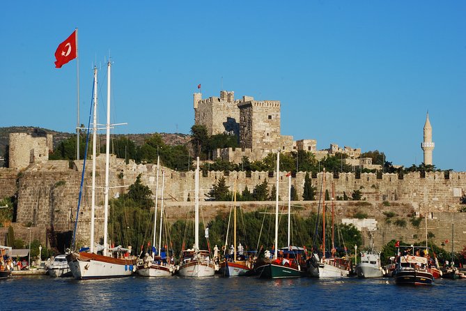 Bodrum Shore Excursion: Private Bodrum Express Sightseeing Tour - Meeting your guide at Bodrum Harbour