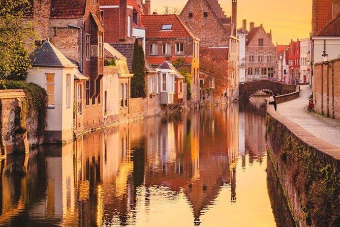 Bruges Tour from Your Cruise Ship with Canal Cruse & Leisure Time - Seeing Bruges from the canal