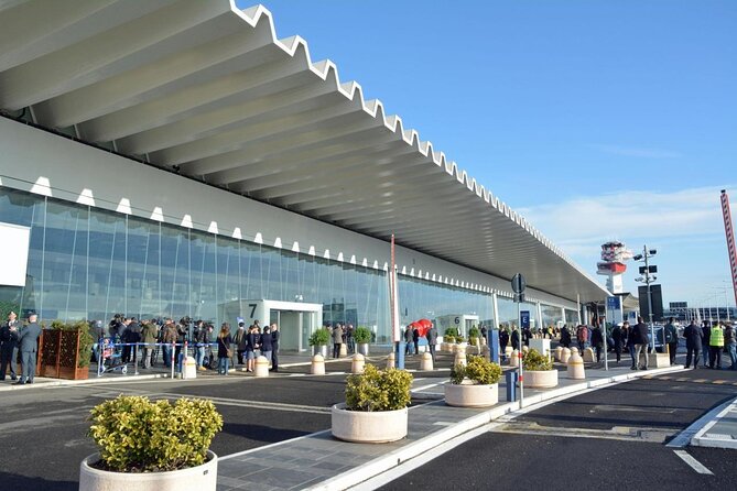 Bus To Fiumicino Airport from Civitavecchia - What happens at the 9:40 a.m. departure