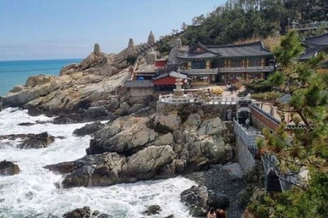 Busan CUSTOMIZED Tour for PRIVATE GROUP CRUISE PASSENGERS - Songdo and Gamcheon show Busan’s older character