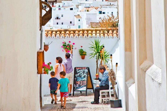 Cadiz Private Shore Excursion: The White Washed Villages & Trafalgar Cape - Why this makes a strong Cádiz port day