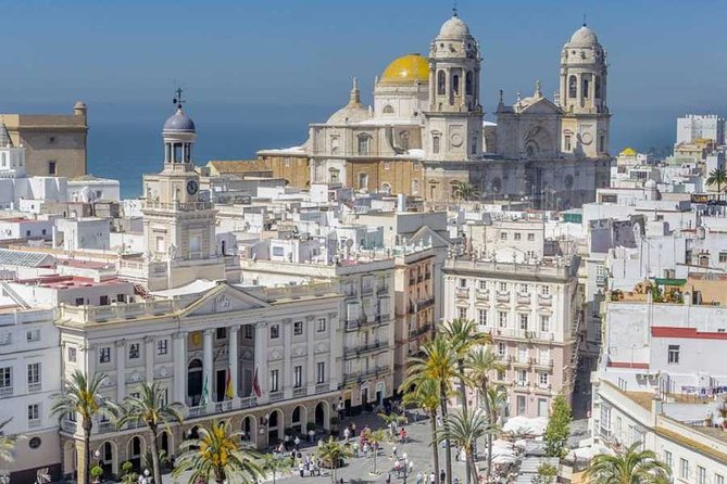 Cadiz Shore Excursion: Scenic & walking tour with cheese and sherry tasting - The walking route through plazas, markets, and old lanes