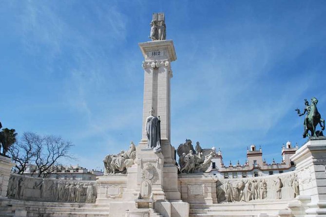 Cadiz Shore Excursion: Scenic & walking tour with cheese and sherry tasting - Starting near the port and seeing the New Town