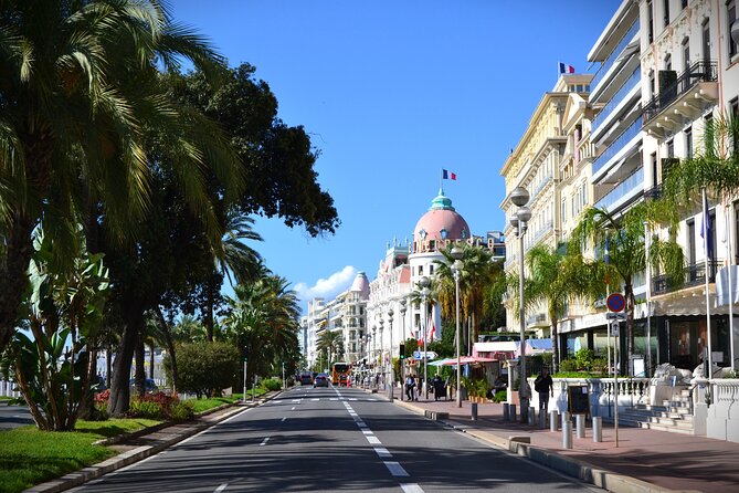 Cannes private shore excursion: tour the French Riviera & Monaco - Driving the Formula 1 circuit to Monte Carlo