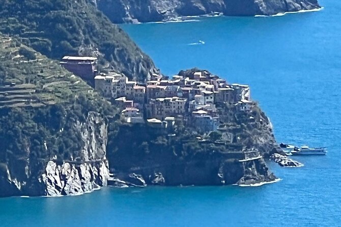 Cinque Terre and Pisa Private Tour from Livorno - Lunch, viewpoints, and time to explore