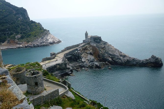 Cinque Terre Private Tour from Livorno - Monterosso and Riomaggiore: choosing your mix