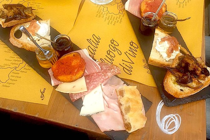 Civitavecchia Cultural Walk & Food Sampling - Meeting near the port at Largo della Pace