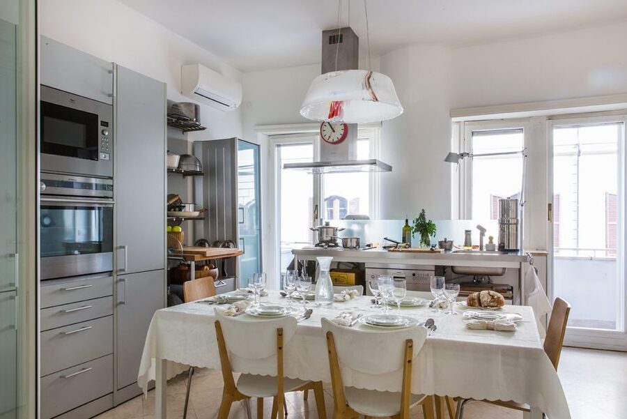 Civitavecchia: Dining Experience at a Local's Home - Who will enjoy this private dining experience