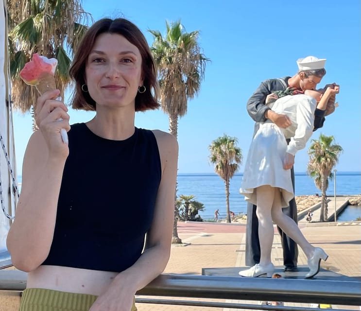 Civitavecchia: Guided Bike Tour with Coffee and Gelato - Why a bicycle works well in Civitavecchia