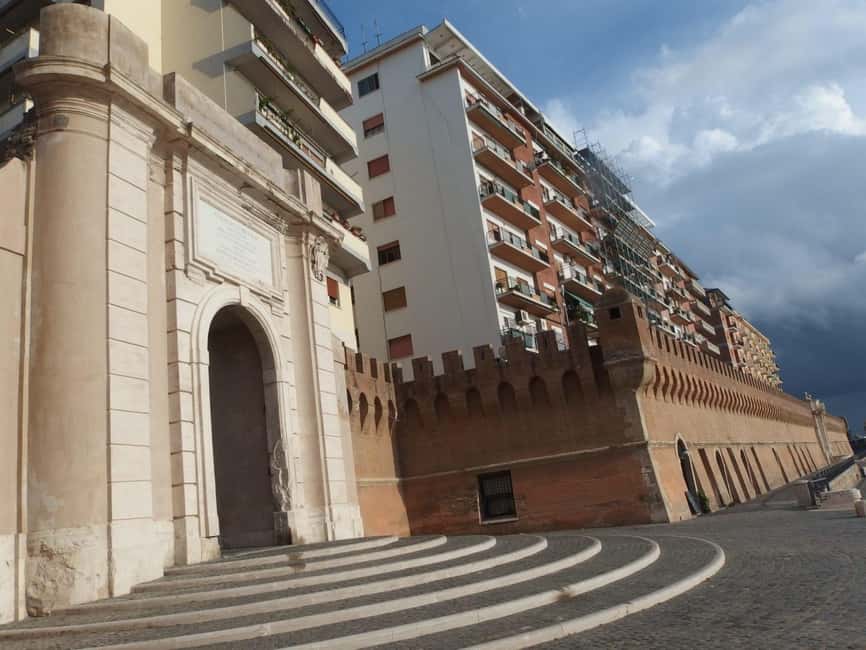Civitavecchia: Historical and Culinary Walking Tour - Calamatta, Leandra, Archetto, and Saffi Squares