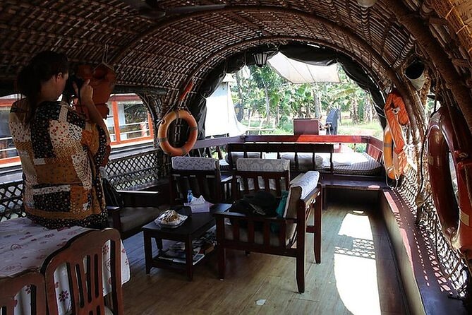 Cochin Shore Excursion: Backwater Houseboat Tour and Chinese Nets - Returning to Kochi for the Chinese fishing nets