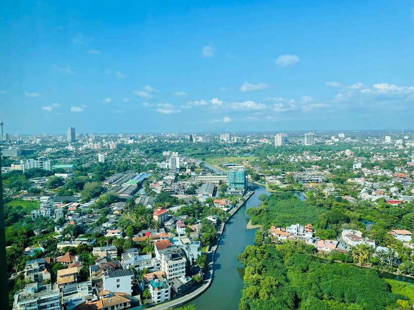 Colombo Shore Excursion, History Legacy and hidden gems - Galle Face Green and the Indian Ocean edge
