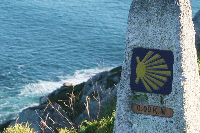 Costa da Morte/Finisterre from La Coruña Private Tour/Shore excursion - Cabo Finisterre reaches the edge of the known world