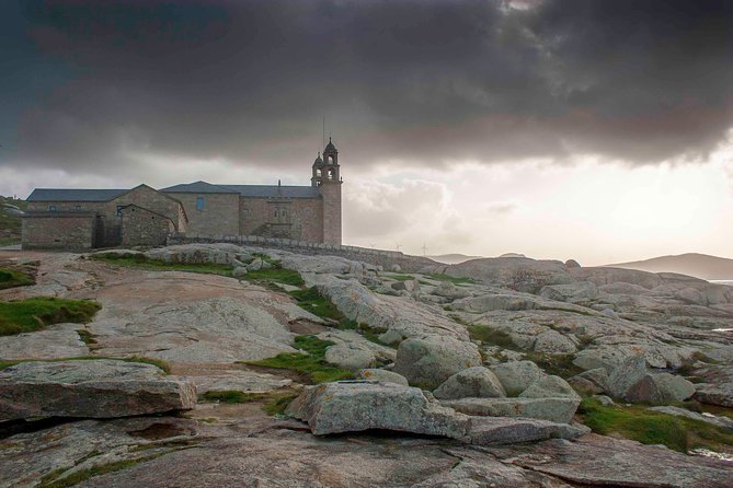 Costa da Morte/Finisterre from La Coruña Private Tour/Shore excursion - Ézaro waterfall makes a surprising final stop