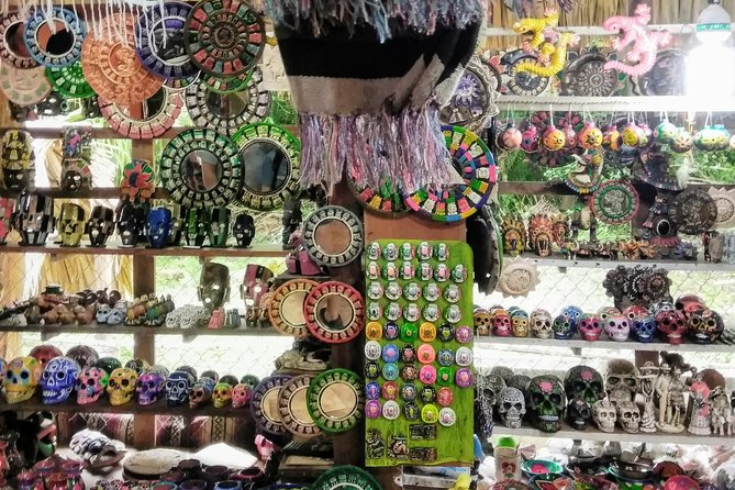 Costa Maya Shore Excursion: Chacchoben Day Trip - What the small groups change