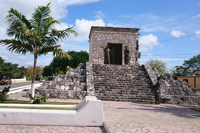 Cozumel Shore Excursion: 5-Hour Sightseeing Tour with Private Driver - Learning how Maya chocolate was made
