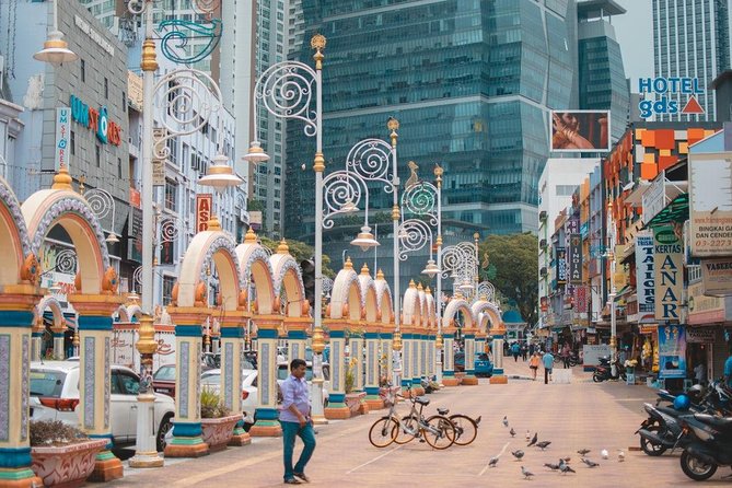 Cruise Excursion: Kuala Lumpur Full-Day City Sightseeing Tour - Markets, temples, and Malaysian treats
