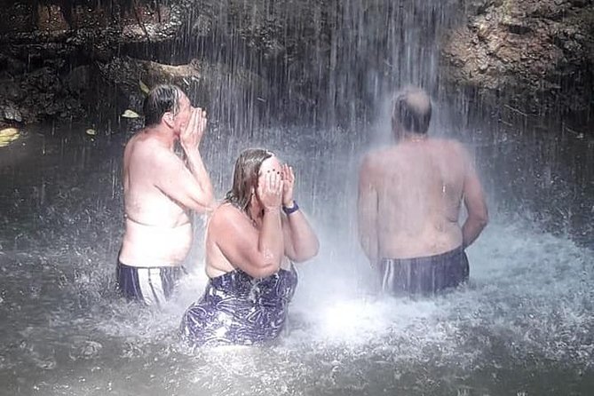 Cruise Ship Excursions with Dannyboy & Co. - Sulphur Springs is the day’s most unusual stop