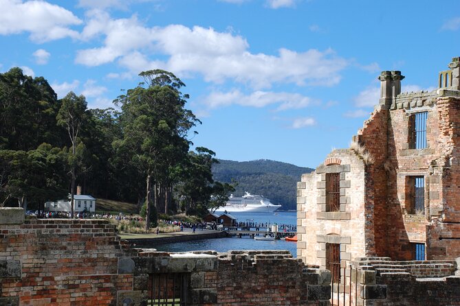 Cruise Ship - Port Arthur Shore Excursion - Hobart - Lunch at the Port Arthur Historic Site Cafe