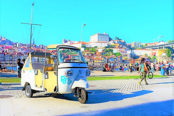 Cruise Shore Excursion - Private Tuk Tuk Tour to the Historic Center - Views at Passeio das Virtudes and Porto’s upper city