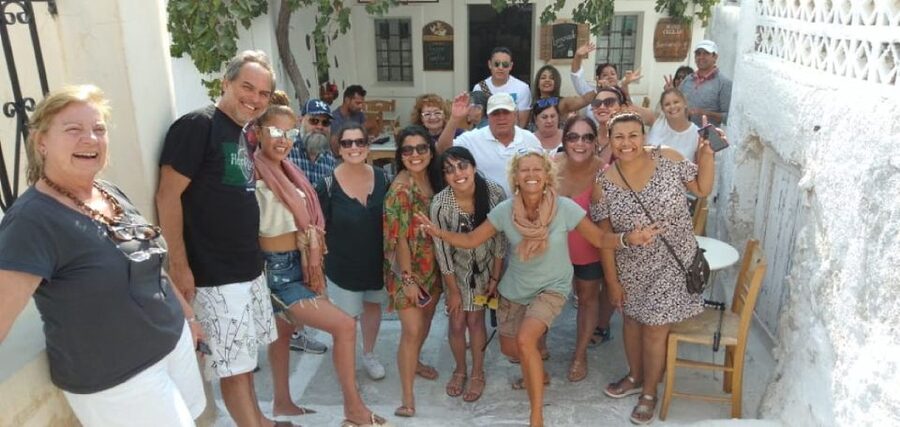 Cruise Traveller's Shore Excursion - A winery stop and the optional tasting