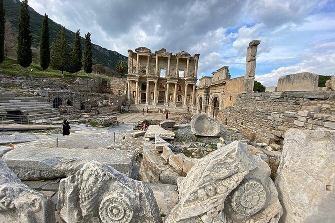 CRUISERS ONLY: Best of Ephesus Tours from Kusadasi Cruise Port - The Temple of Artemis, one column and a lot of history