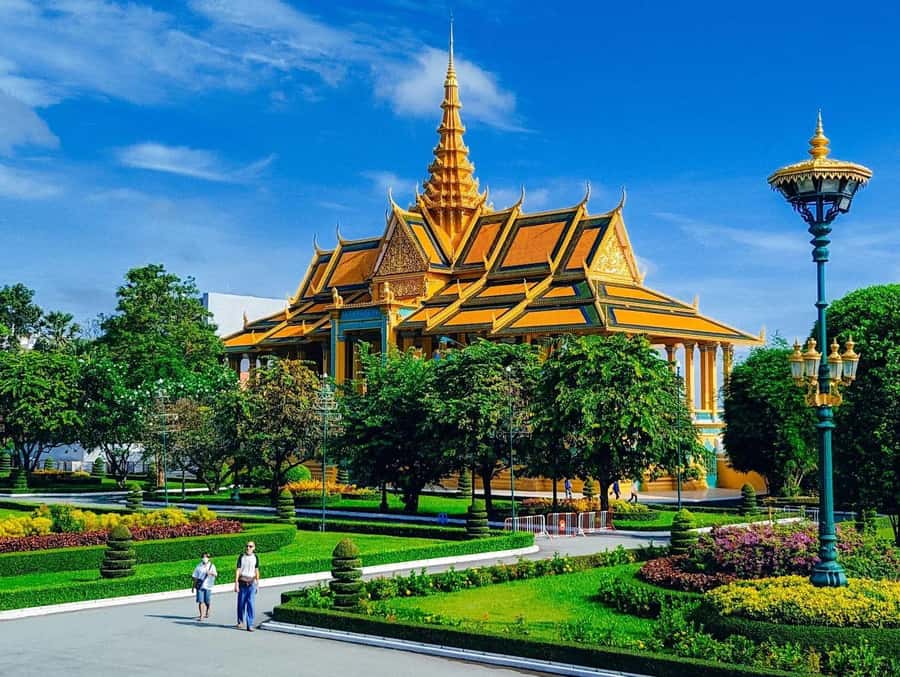 Day trip from Sihanoukville to Phnom Penh for Cruise Ship - Meeting your driver at Sihanoukville Port