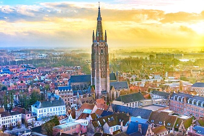 Deluxe Bruges Excursion and Canal Cruise from Cruise Terminal - The 45-minute canal cruise