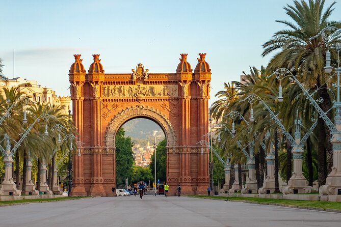 Deluxe Shore Excursion of Barcelona - Las Ramblas and a little free time