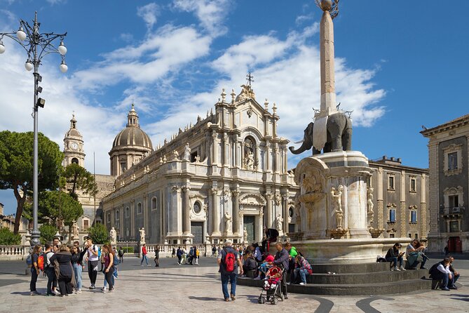 Deluxe SicilyTaormina and Savoca Tour from Messina Cruise Port - Four fountains, a palace, and Taormina’s cathedral