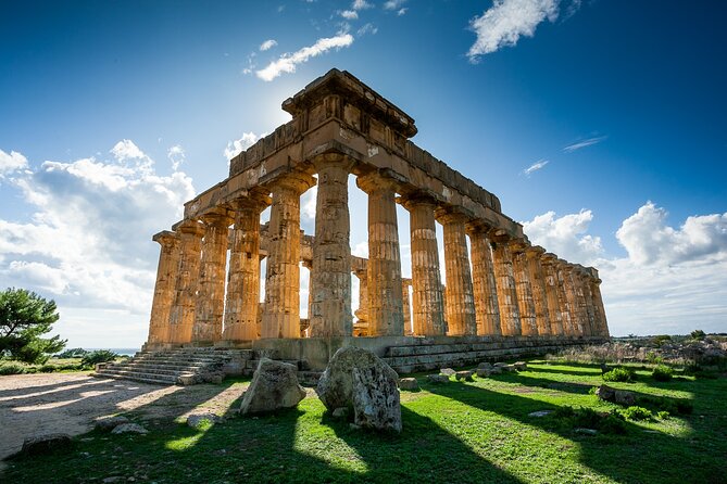 Deluxe SicilyTaormina and Savoca Tour from Messina Cruise Port - Is $83.13 a fair price?