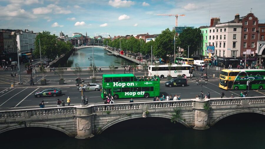 Dublin: Cruise Excursion Hop-On Hop-Off Tour & Rail Ticket - Key points at a glance
