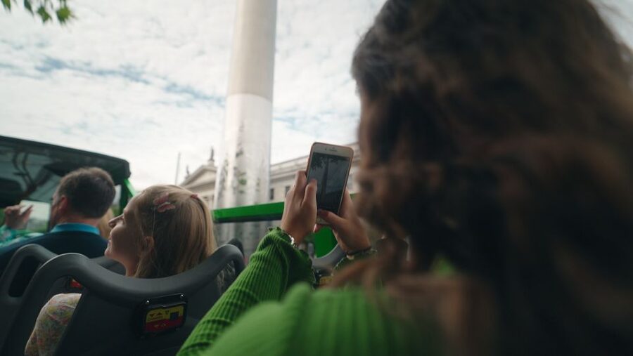 Dublin: Cruise Excursion Hop-On Hop-Off Tour & Rail Ticket - St. Stephen’s Green, Grafton Street, and central Dublin