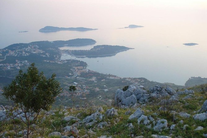Dubrovnik Private Shore Excursion: Dubrovnik Old Town, Konavle Valley and Sivi Soko Viewpoint - Key Points at a Glance